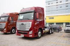 现代商用车 新一代创虎 460马力 6X4 LNG牵引车(国六)(CHM4250KPQ52NT)