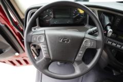 现代商用车 新一代创虎 460马力 6X4 LNG牵引车(国六)(CHM4250KPQ52NT)