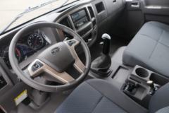 现代商用车 致道700M 220马力 6X2 4.7米自卸车(CHM3240QPA48V)