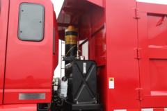 现代商用车 致道700M 220马力 6X2 4.7米自卸车(CHM3240QPA48V)