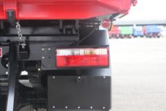 现代商用车 致道700M 220马力 6X2 4.7米自卸车(CHM3240QPA48V)