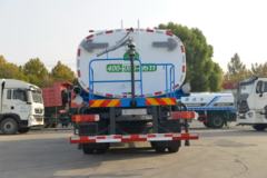 中国重汽 HOWO TX7 310马力 8X4 洒水车(绿叶牌)(JYJ5317GSSF) 中国重汽 HOWO TX7 310马力 8X4 洒水车(绿叶牌)(JYJ5317GSSF)