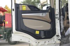 中国重汽 HOWO TX7 310马力 8X4 洒水车(绿叶牌)(JYJ5317GSSF) 中国重汽 HOWO TX7 310马力 8X4 洒水车(绿叶牌)(JYJ5317GSSF)