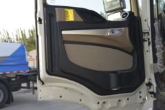 中国重汽 HOWO TX7 310马力 8X4 吸污车(绿叶牌)