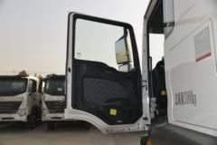 中国重汽 汕德卡SITRAK C5H 310马力 8X4 清洗车(绿叶牌)(JYJ5316GQXF)