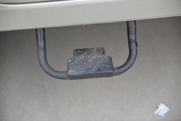 �ƿ�ŷ�� V5ϵ�� 105���� CNG 2.51��˫�������ῨͼƬ