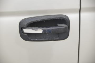 �ƿ�ŷ�� V5ϵ�� 105���� CNG 2.51��˫�������ῨͼƬ