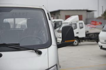 �ƿ�ŷ�� V5ϵ�� 105���� CNG 2.51��˫�������ῨͼƬ