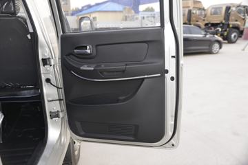 �ƿ�ŷ�� V5ϵ�� 105���� CNG 2.51��˫�������ῨͼƬ