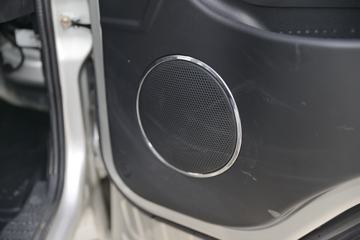 �ƿ�ŷ�� V5ϵ�� 105���� CNG 2.51��˫�������ῨͼƬ