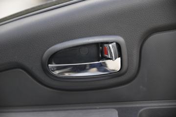 �ƿ�ŷ�� V5ϵ�� 105���� CNG 2.51��˫�������ῨͼƬ