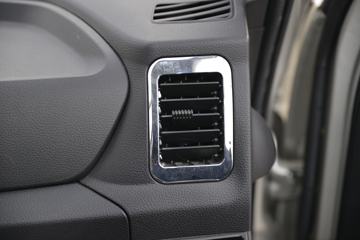 �ƿ�ŷ�� V5ϵ�� 105���� CNG 2.51��˫�������ῨͼƬ