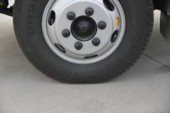 唐骏欧铃 T1系列 110马力 4.15米单排栏板轻卡(ZB1042JDD6V)