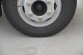 新小金刚&nbsp;自卸车底盘                                                图片