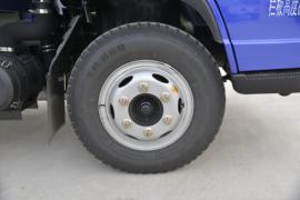 新小金刚&nbsp;自卸车底盘                                                图片