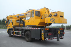 福田瑞沃 大金刚ES5 160马力 4X2 8吨汽车起重机(BJ5144JQZKPDA-03)