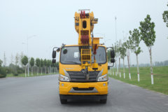 福田瑞沃 大金刚ES5 160马力 4X2 8吨汽车起重机(BJ5144JQZKPDA-03)