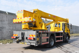 大金刚ES7&nbsp;吊车外观                                                图片