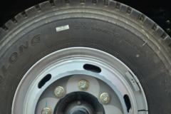 大运 致胜中卡 160马力 4X2 6.75米栏板载货车(DYQ1182D5AB)