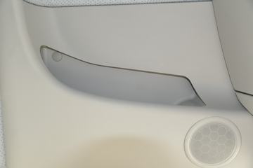 �������� ����H5�п� 260���� 6X2 9.7�ײ�դʽ�ػ���(LZ5251CCYH5CB1)ͼƬ