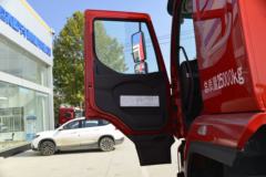 东风柳汽 乘龙H5中卡 260马力 6X2 9.7米仓栅式载货车(LZ5251CCYH5CB1)