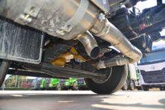 东风柳汽 乘龙H5中卡 260马力 6X2 9.7米仓栅式载货车(LZ5251CCYH5CB1)