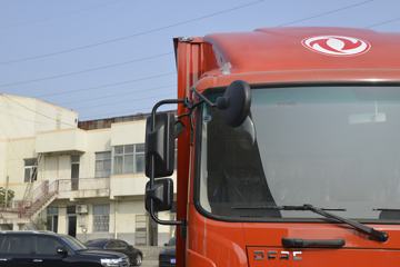 ���� ������D9 170���� 4X2 6.8����ʽ�ػ���ͼƬ