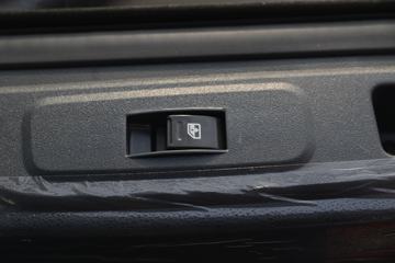 ���� ������D9 170���� 4X2 6.8����ʽ�ػ���ͼƬ