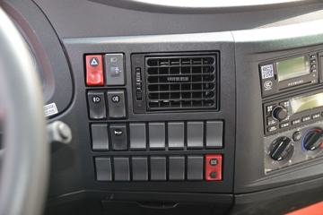 ���� ������D9 170���� 4X2 6.8����ʽ�ػ���ͼƬ