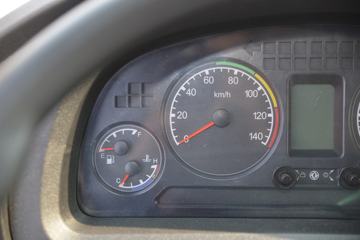 ���� ������D9 170���� 4X2 6.8����ʽ�ػ���ͼƬ