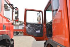 东风 多利卡D9 170马力 4X2 6.8米厢式载货车(EQ5186XXYL9BDGAC)