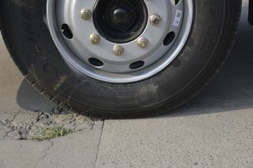 ���� ������D9 170���� 4X2 6.8����ʽ�ػ���ͼƬ