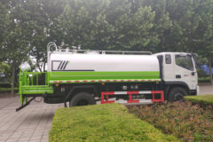 大金刚ES5洒水车/喷洒车限时促销中 优惠0.1万