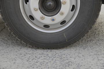 ���� ������D9 195���� 4X2 6.8�������ػ���(����)(EQ1181L9CDG)ͼƬ