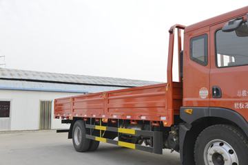 ���� ������D9 195���� 4X2 6.8�������ػ���(����)(EQ1181L9CDG)ͼƬ