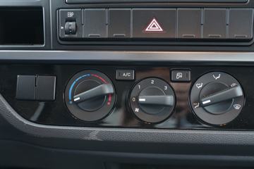 �ִ����ó� ʢͼH3 129���� 4X2 4.12�׵�����ʽ�ػ���(5��)(CHM5045XXYGDC33V)ͼƬ