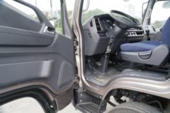现代商用车 盛图H3 129马力 4X2 4.12米单排厢式载货车(5挡)(CHM5045XXYGDC33V)