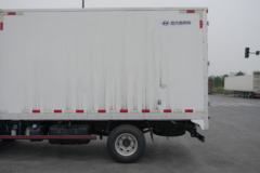 现代商用车 盛图H3 129马力 4X2 4.12米单排厢式载货车(5挡)(CHM5045XXYGDC33V)