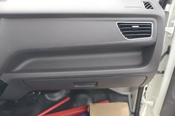  M2 1.6L 122  3.3Ű΢(BJ1032V5PV5-01)ͼƬ