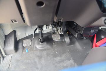  M2 1.6L 122  3.3Ű΢(BJ1032V5PV5-01)ͼƬ