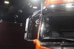 一汽解放 新J6L重卡 领航版2.0 240马力 4X2 6.8米厢式载货车(国六)(CA5180XXYP62K1L4E6)