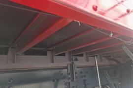 杰狮&nbsp;中置轴车辆运输车上装图片