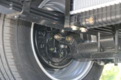 大运 129马力 3.28米排半栏板小卡(CGC1030BPD31F)