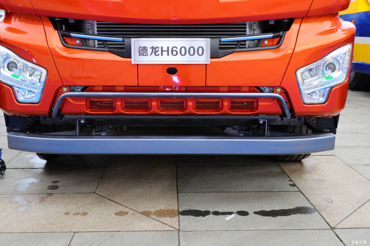 �����ؿ� ����H6000 400���� 8X4 6.5�׻�϶�����ж�����                                                