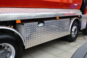 �����ؿ� ����H6000 400���� 8X4 6.5�׻�϶�����ж��ͼƬ