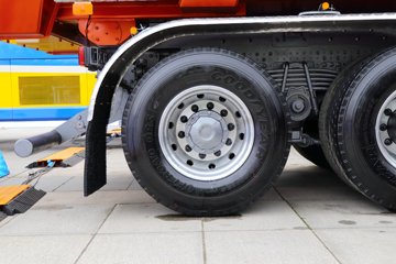 �����ؿ� ����H6000 400���� 8X4 6.5�׻�϶�����ж��ͼƬ