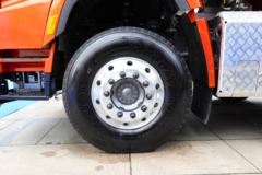 陕汽重卡 德龙H6000 400马力 8X4 6.5米混合动力自卸车