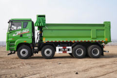 青岛解放 JH6重卡 430马力 8X4 6米自卸车