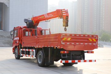 德龙L3000&nbsp;随车吊外观图片