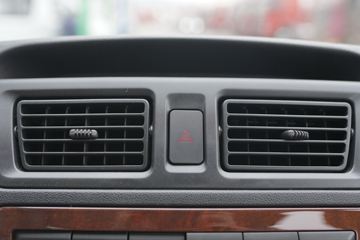 �������ͳ� ���M60 116���� 5�� 1.5L��ʽ���䳵(����)ͼƬ